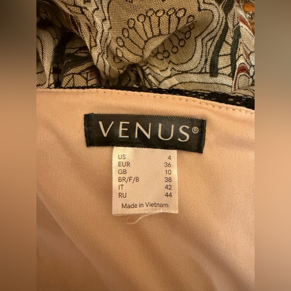 VENUS Lace Mini Dress - Picture 6 of 6